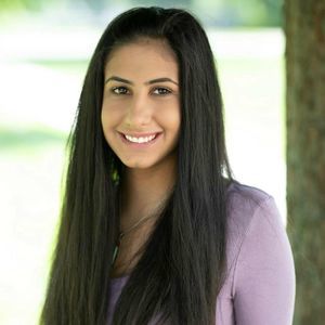 Meet your Posher, Nadia